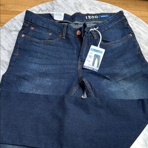 IZOD MENS STRAIGHT FIT JEANS